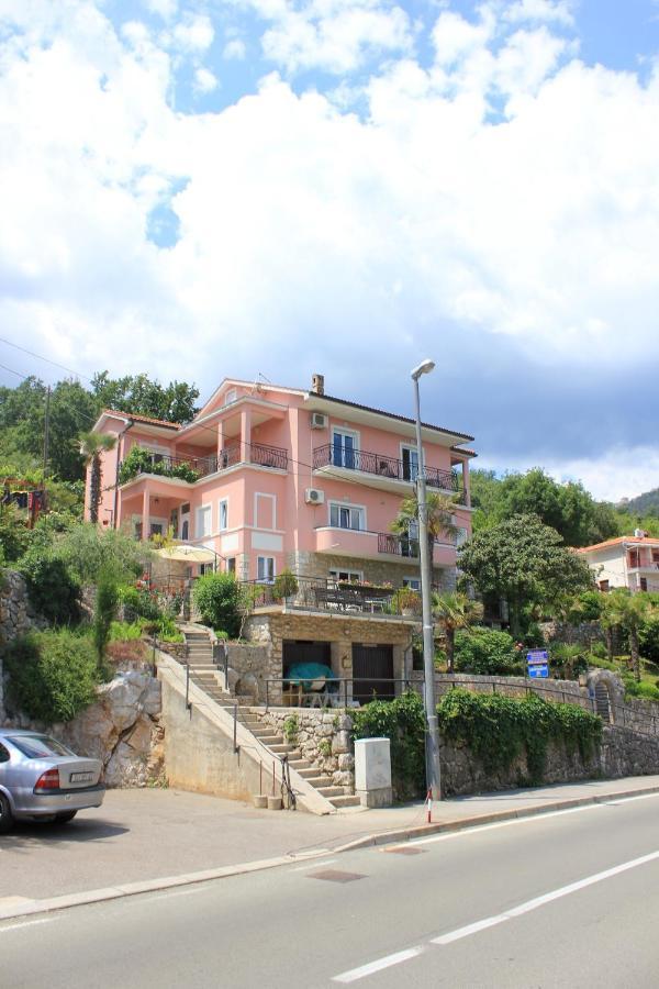 Apartments And Rooms By The Sea Medveja, Opatija - 2305 Lovran Exterior foto