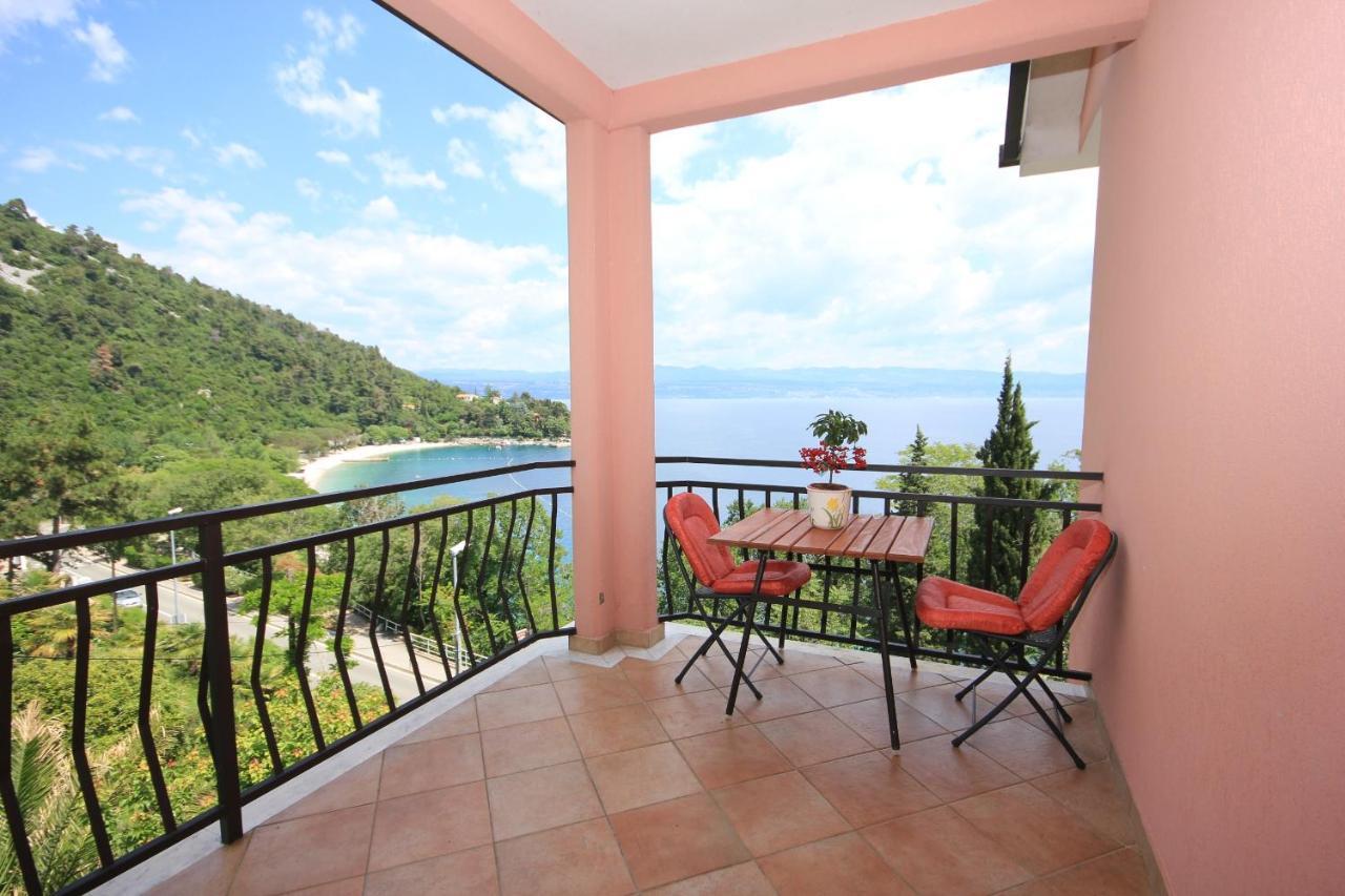 Apartments And Rooms By The Sea Medveja, Opatija - 2305 Lovran Exterior foto